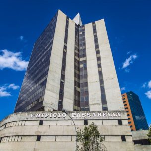 Leal - Pinheiro Prédio